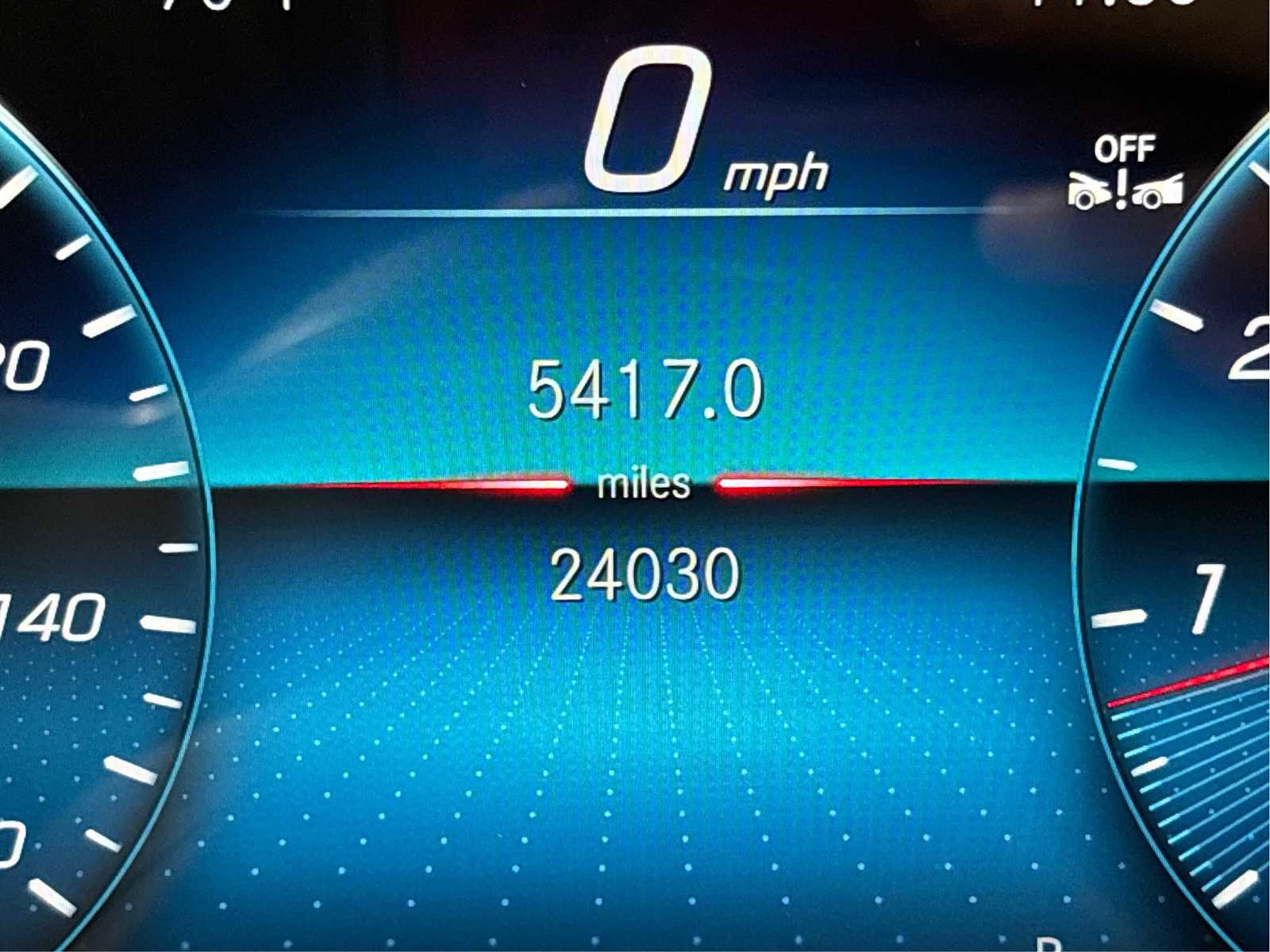 Certified Used 2023 Mountain Grey Metallic Mercedes-Benz GLA 250 image 41