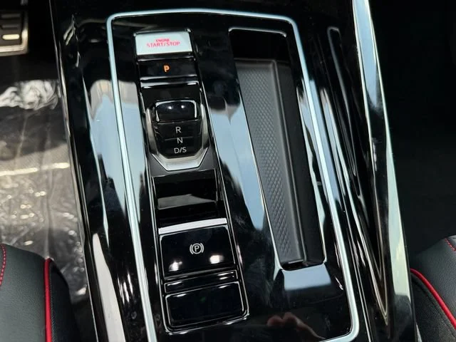 New 2026 White Pearl Volkswagen SE image 20