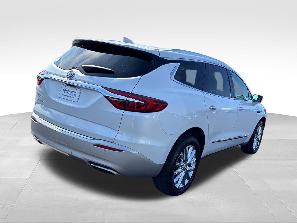 Used 2021 White Buick Essence image 5