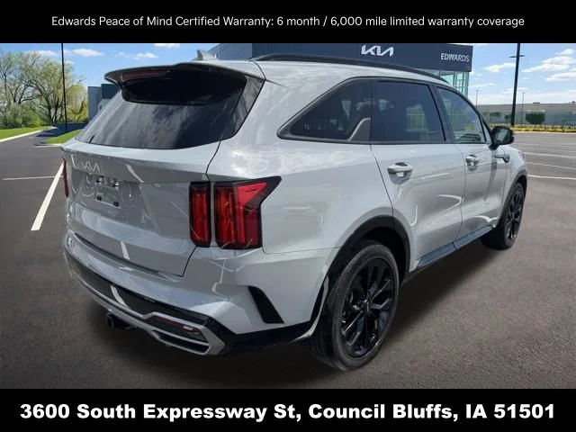 Used 2023 Gray Kia SX image 3