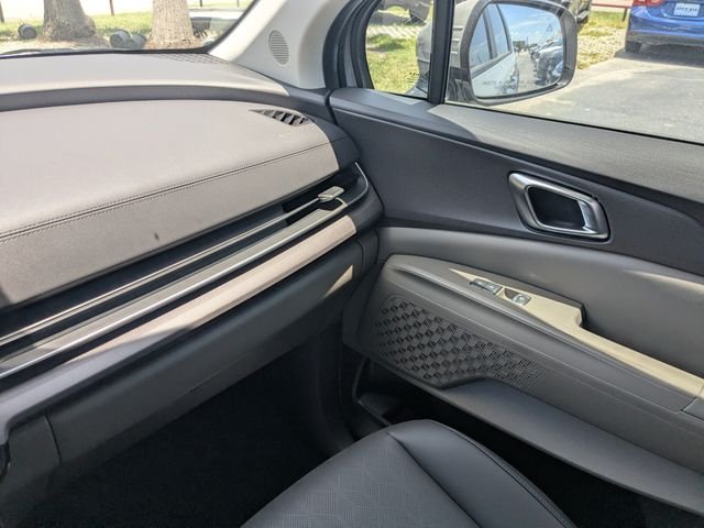 New 2026 Ceramic Silver Kia EX image 21
