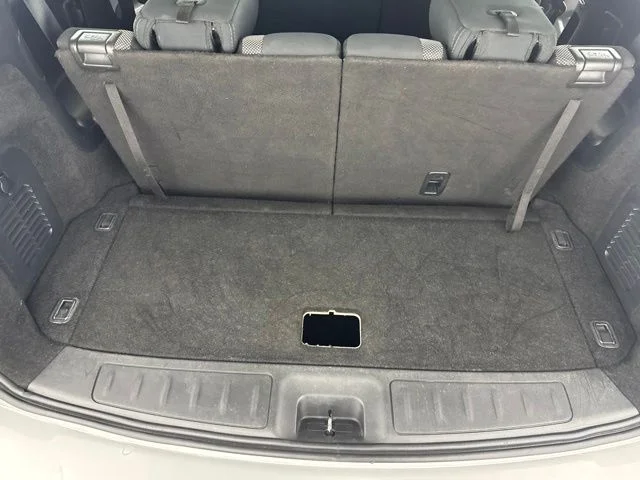 Used 2019 Silver Nissan SV image 26