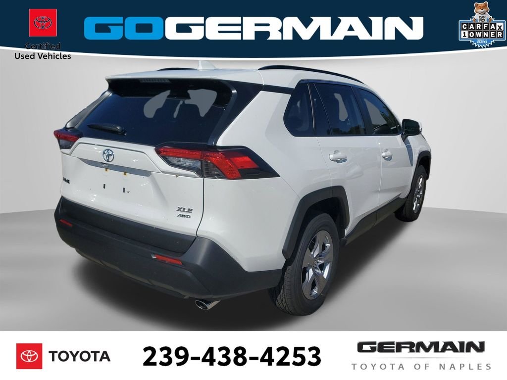 Used 2025 White Toyota XLE image 7