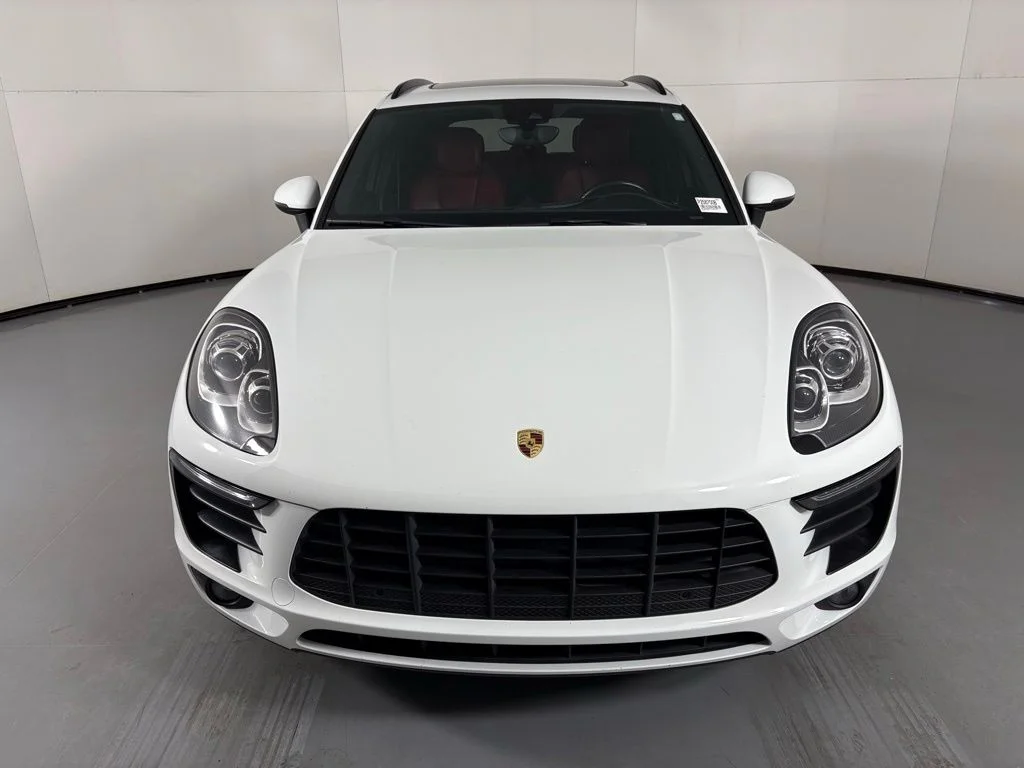 Used 2018 White Porsche Base image 2