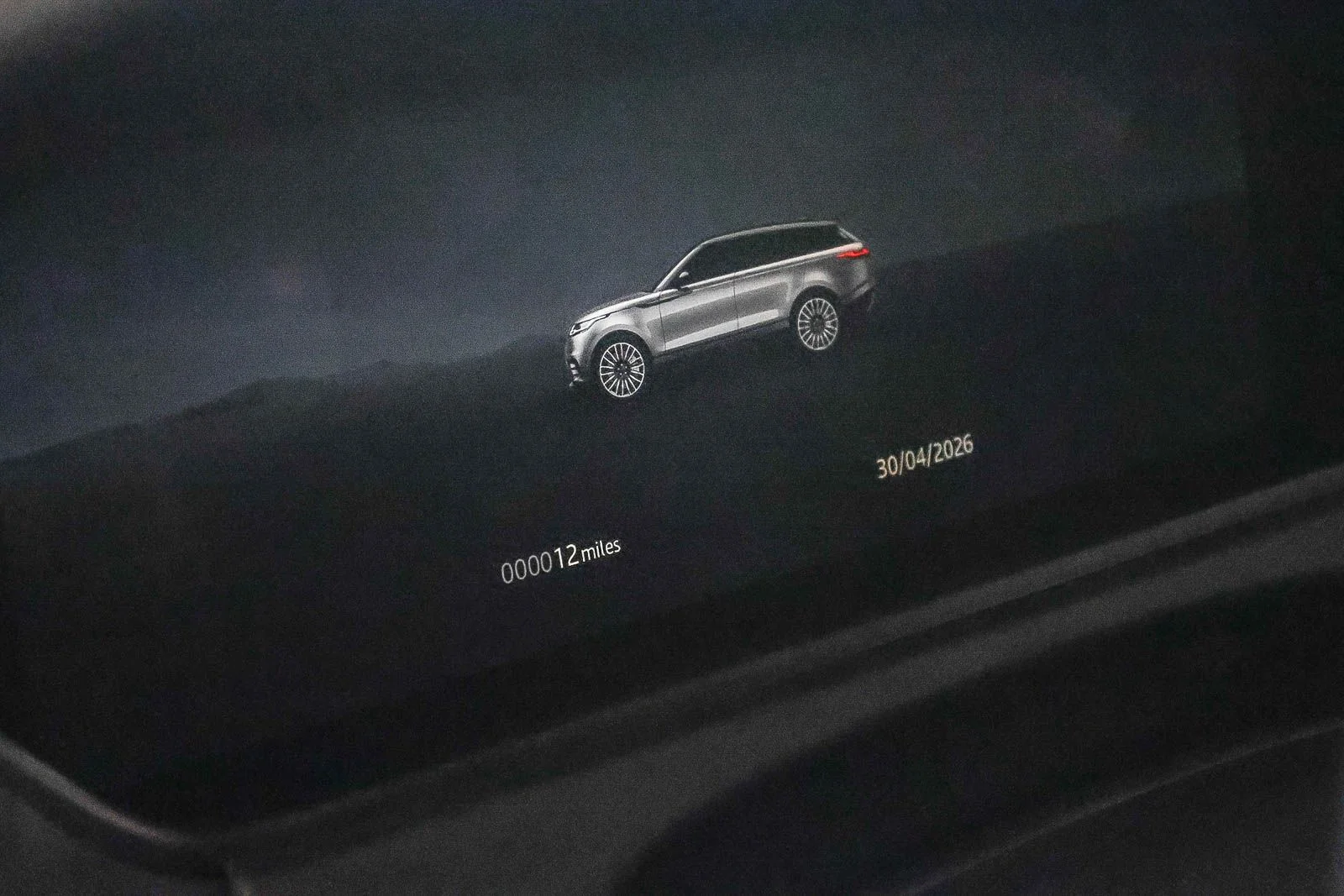 New 2026 Santorini Black Land Rover S image 26