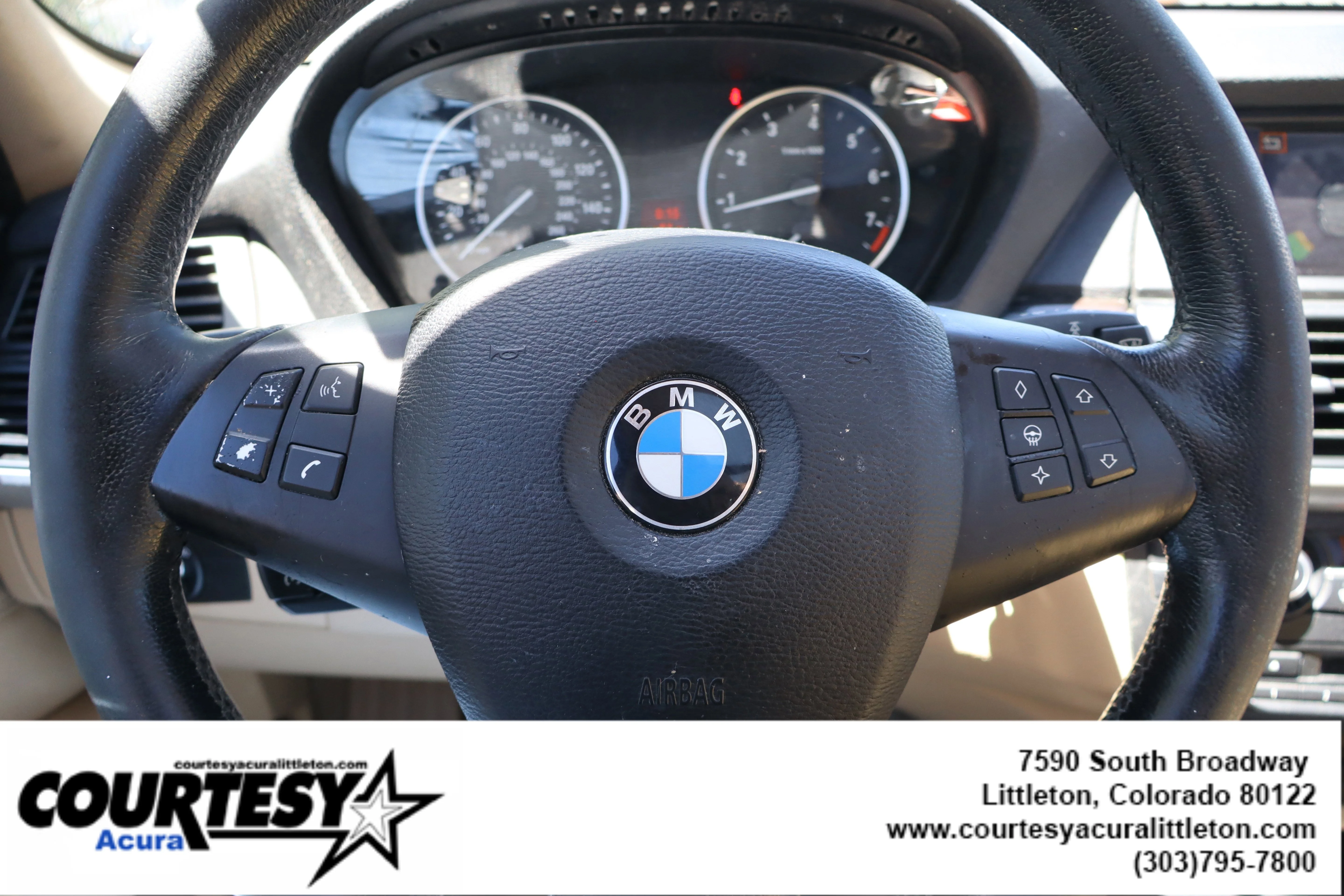 Used 2008 Black BMW 3.0si image 10