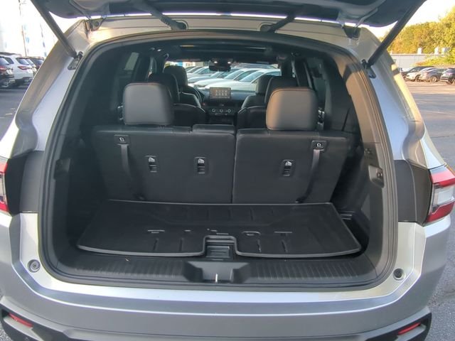 Used 2025 Lunar Silver Metallic Honda TrailSport image 8