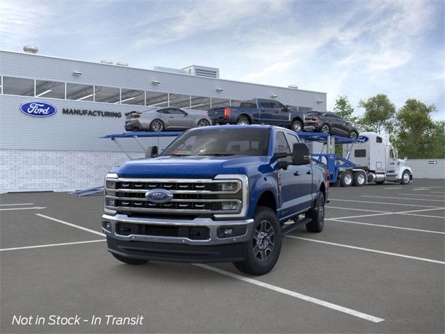 2026 Ford F-250 Lariat photo 2