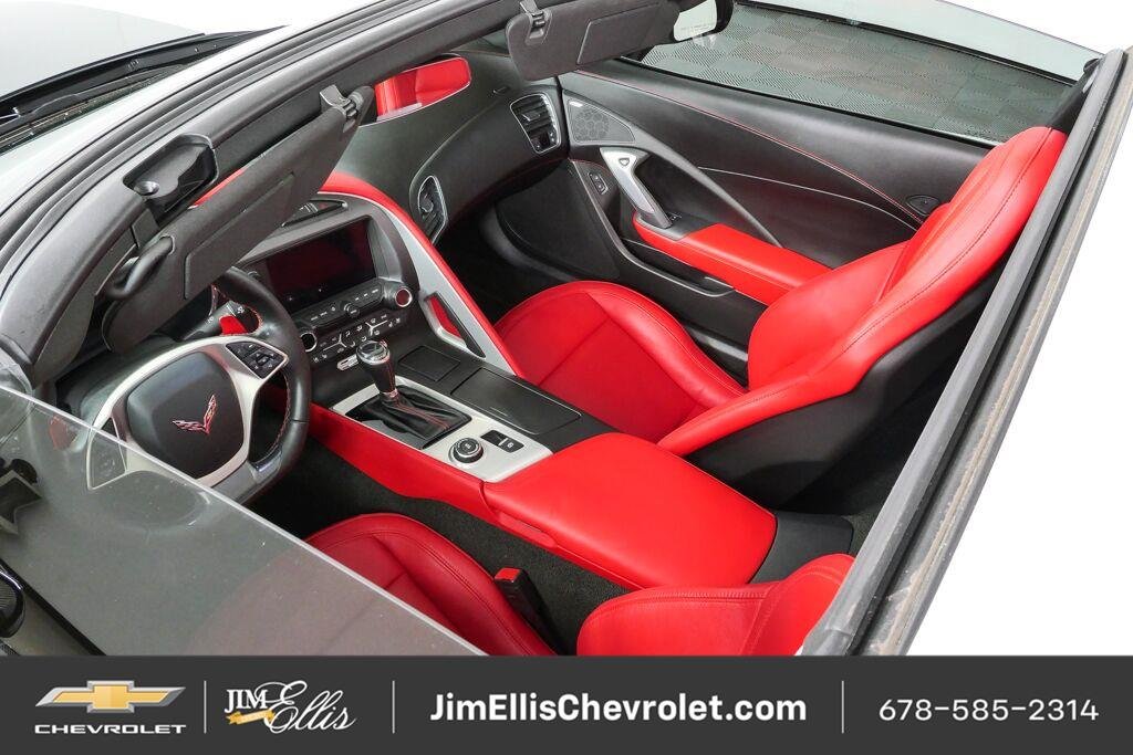 Used 2018 ARCTIC WHITE Chevrolet Grand Sport 2LT image 26