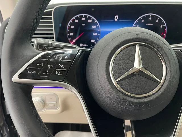 Certified Used 2026 Black Mercedes-Benz GLE 350 image 24
