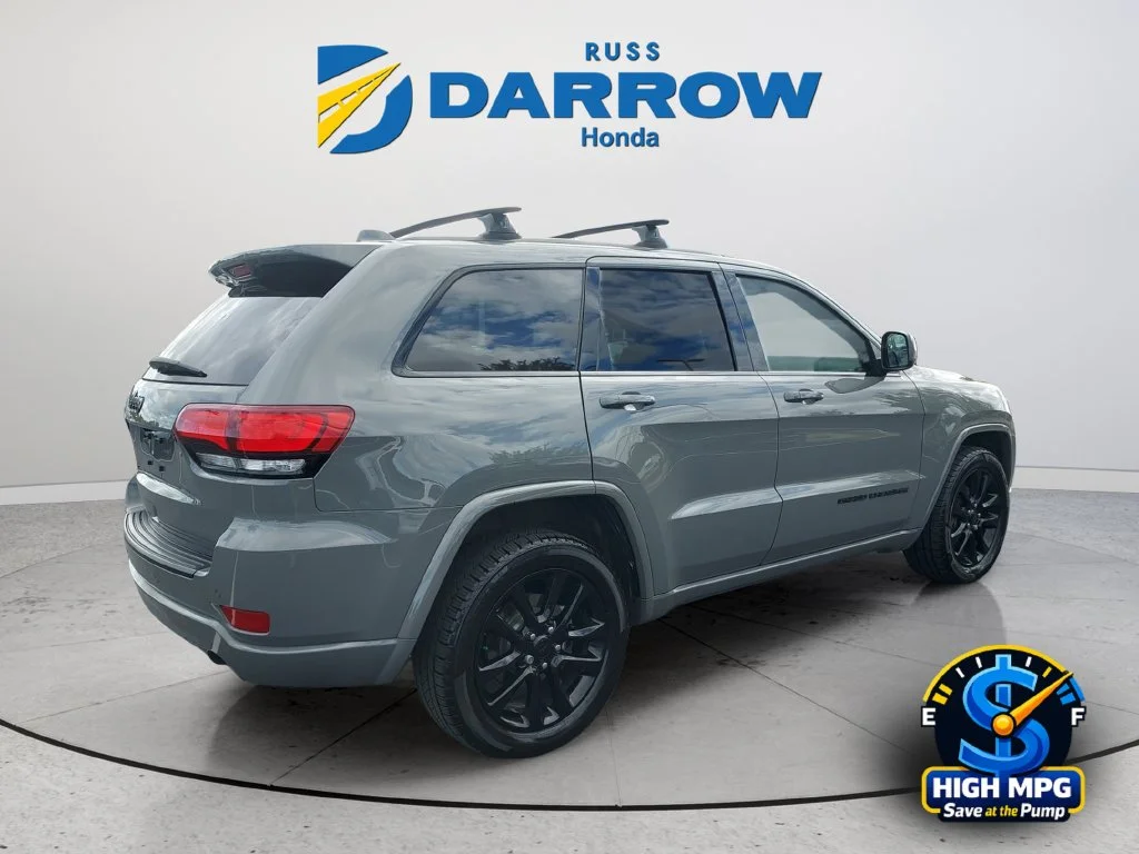 Used 2020 Gray Jeep Altitude image 5