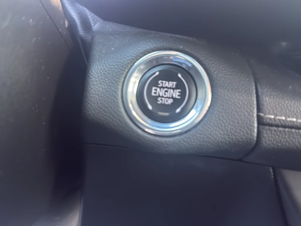 Used 2023 Gray Buick Essence image 13