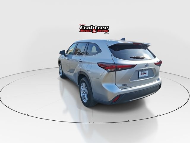 Used 2024 Silver Toyota LE image 6