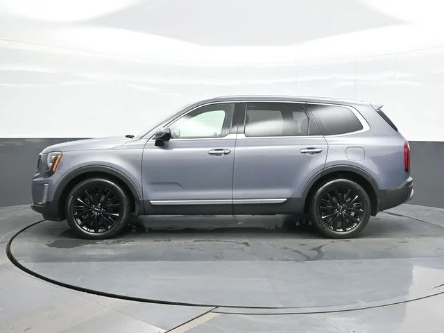 Used 2022 Silver Kia SX image 4