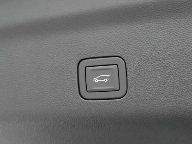 New 2026 Onyx Black GMC AT4 image 31
