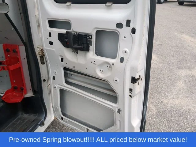 Used 2016 White Chevrolet Work Van image 33