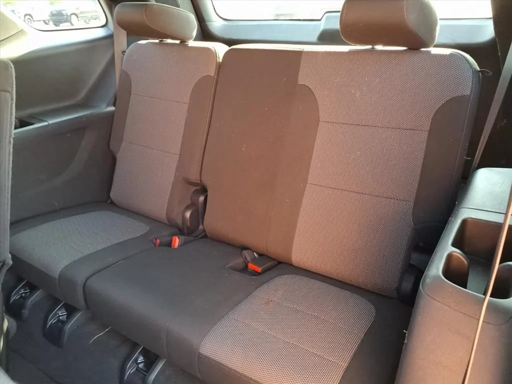 Used 2023 Mosaic Black Metallic Chevrolet LT Cloth image 24