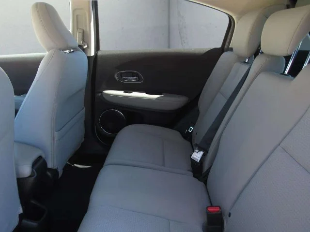 Used 2019 Lunar Silver Metallic Honda EX image 14
