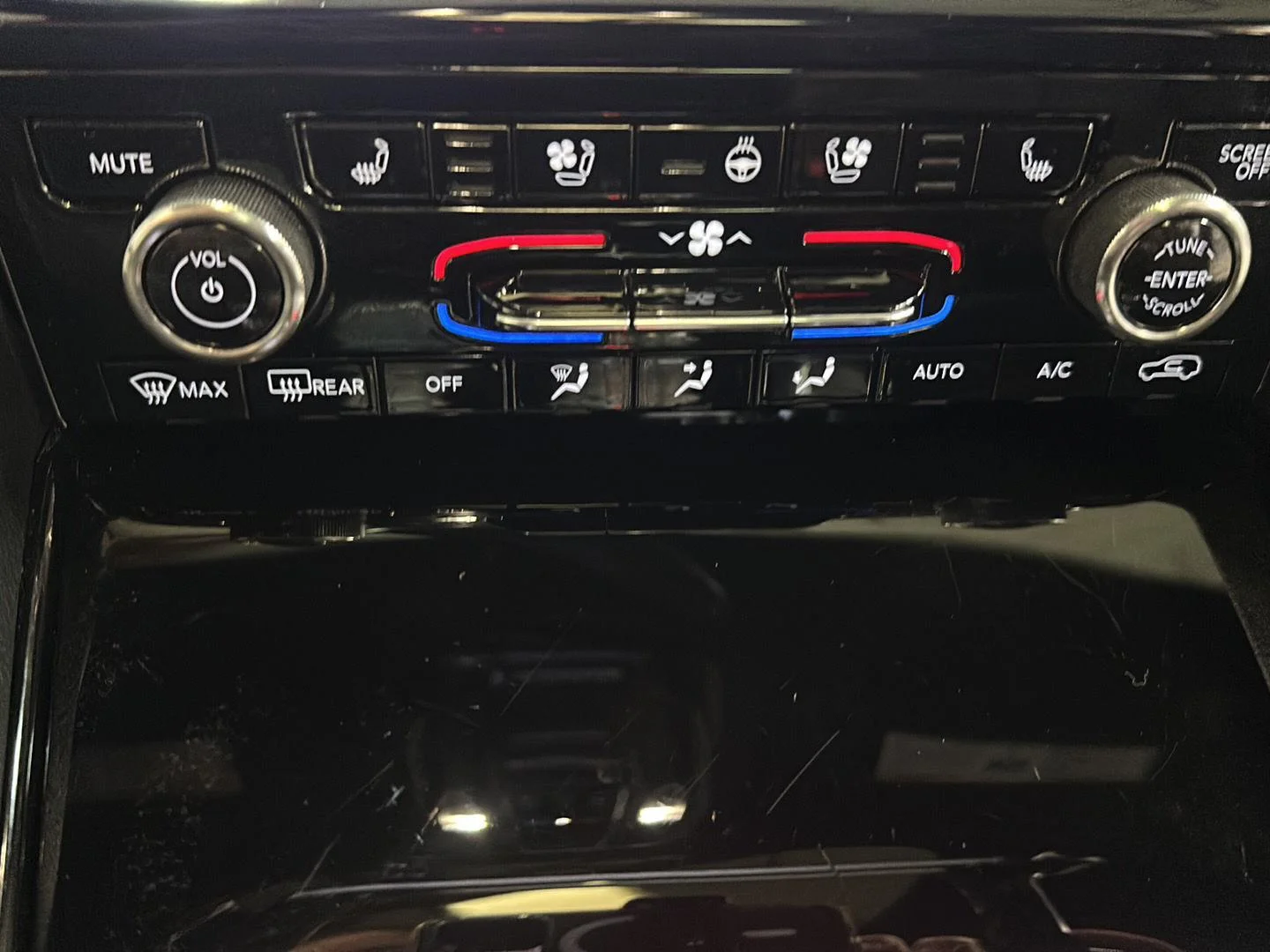Used 2023 Bright White Clearcoat Jeep Summit image 24