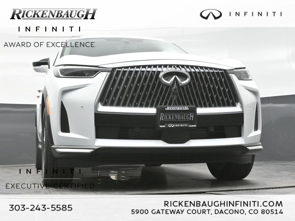 Certified Used 2026 White INFINITI LUXE image 26
