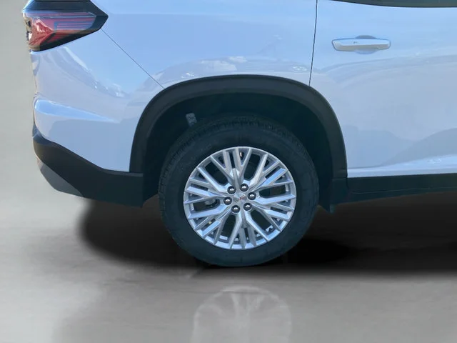 New 2026 Glacier White Tricoat GMC Elevation image 13