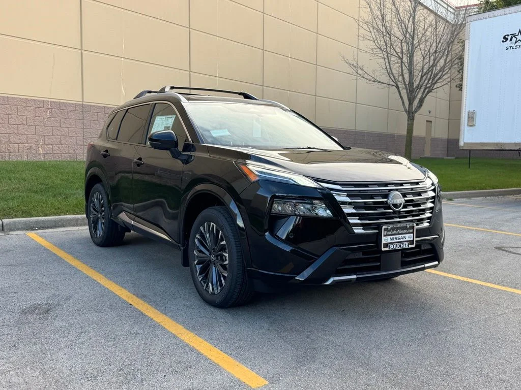 New 2026 Super Black Nissan Platinum image 2
