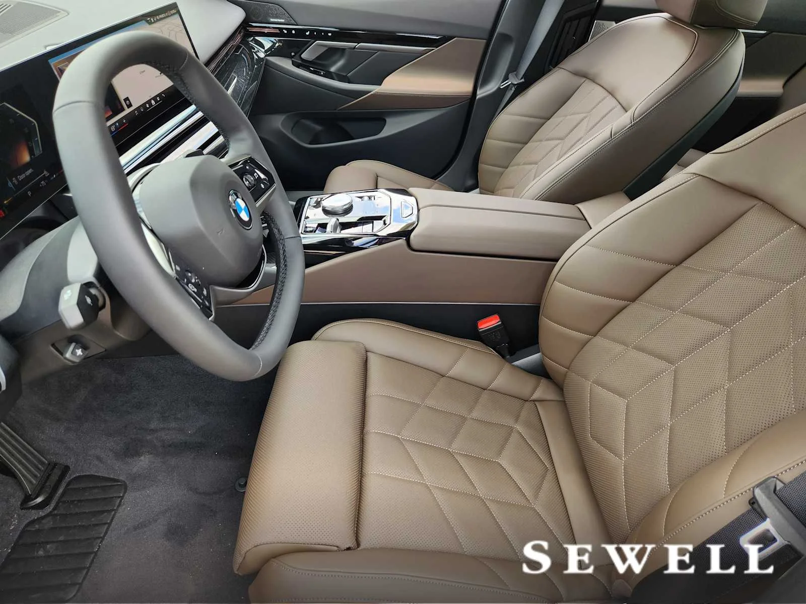 New 2026 Dark Graphite Metallic BMW 530i xDrive image 4