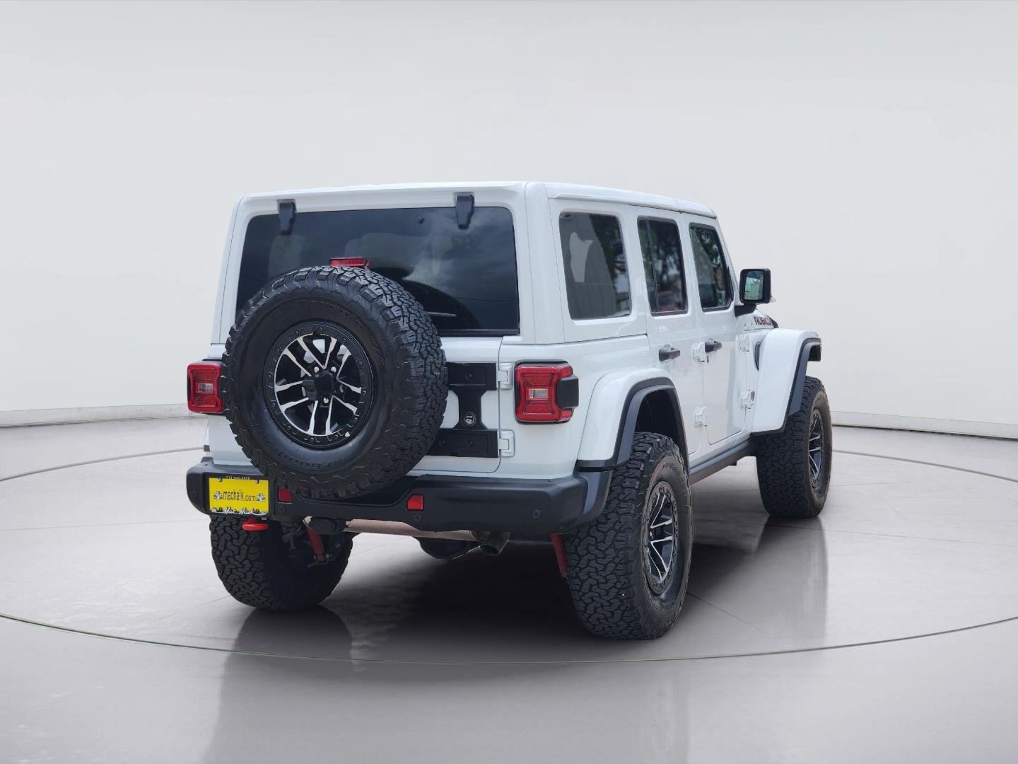 2025 Jeep Wrangler photo 5 of 34