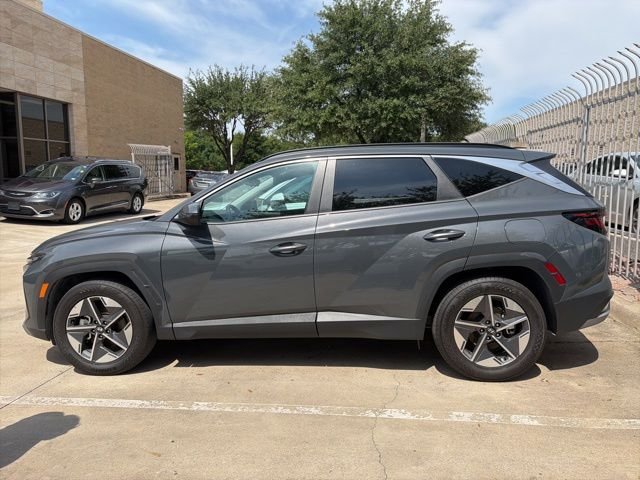 2026 Hyundai Tucson SEL FWD's photo