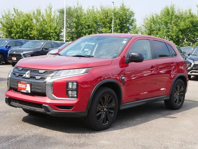 Used 2021 Red Mitsubishi 2.0 LE image 2