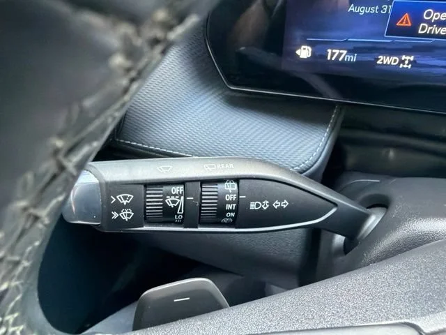 Used 2025 Mosaic Black Metallic Chevrolet LT image 33
