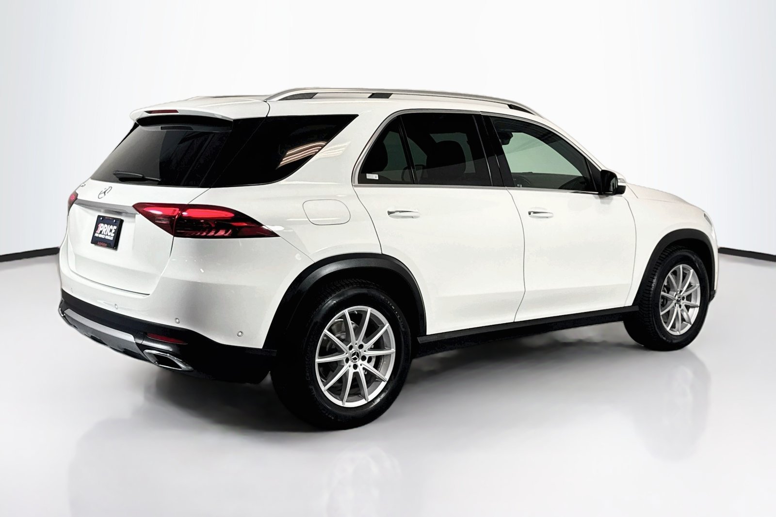 Used 2025 Polar White Mercedes-Benz GLE 350 image 5