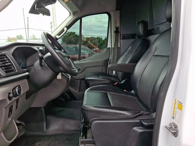 Used 2021 White Ford  image 15