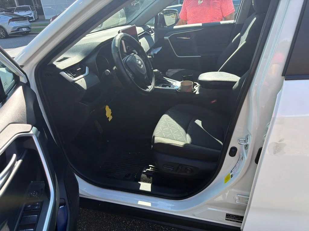 Used 2024 White Toyota XLE image 5