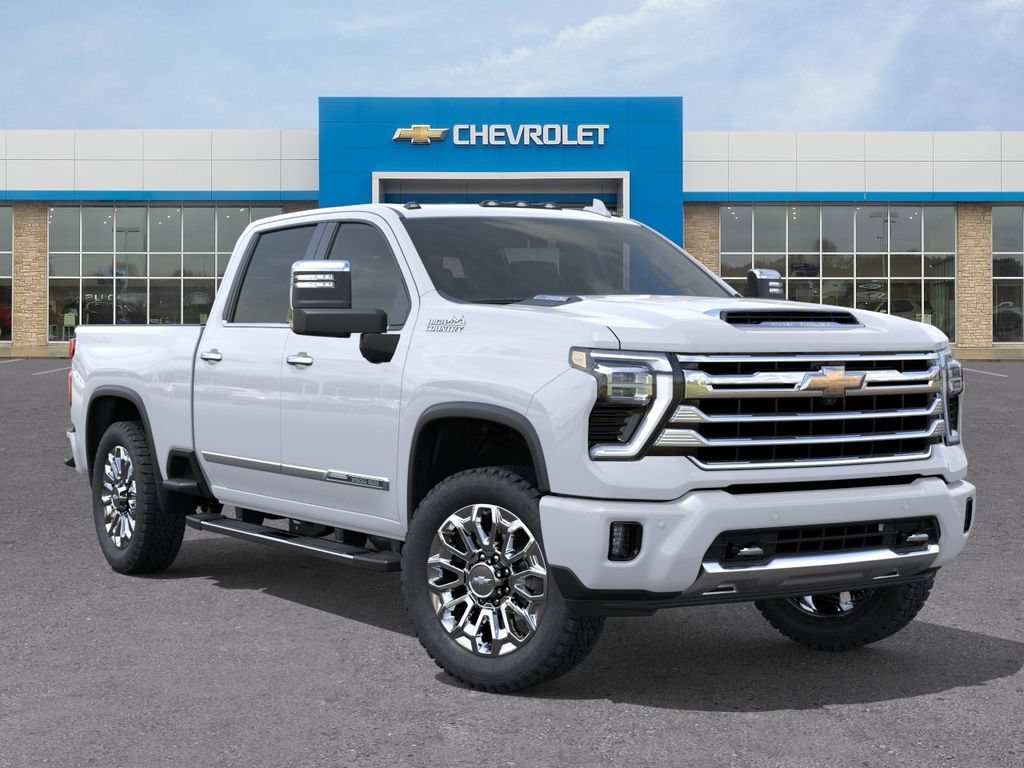 New 2026 Polar White Tricoat Chevrolet High Country image 7