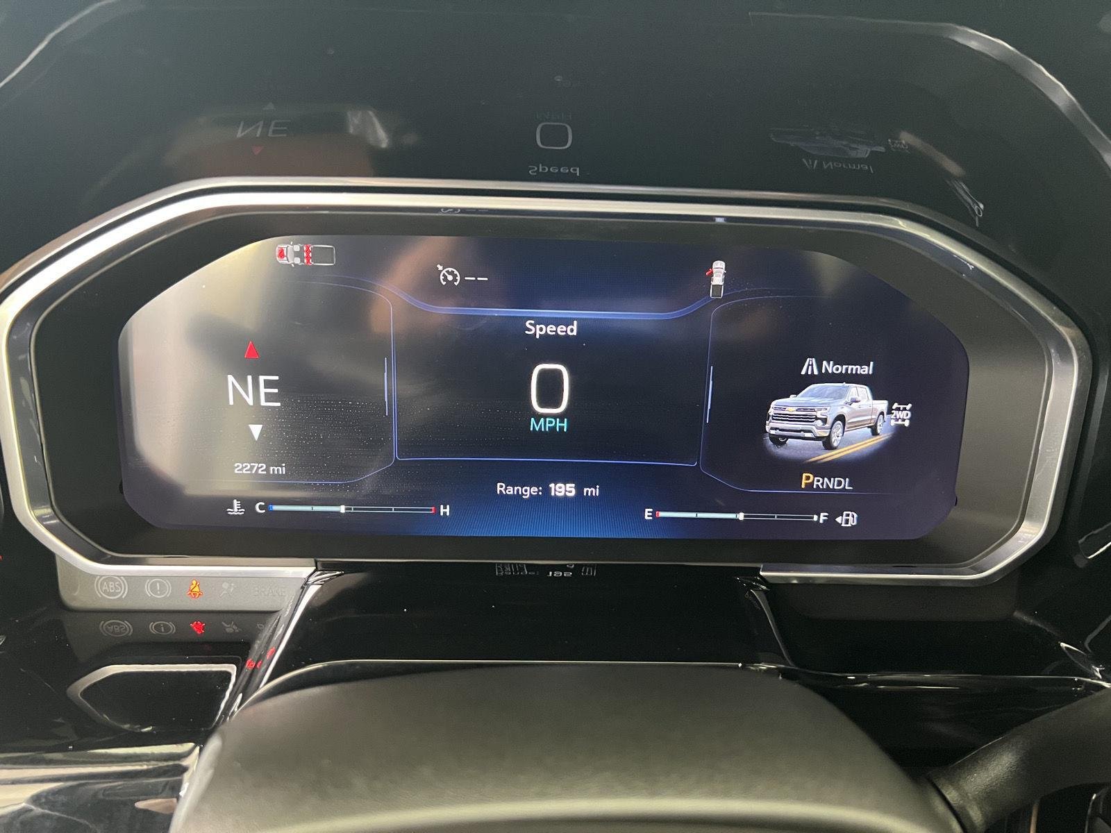 Used 2026 Summit White Chevrolet LT image 18