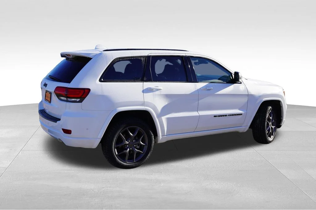 Certified Used 2021 White Jeep 80th Anniversary Edition image 4
