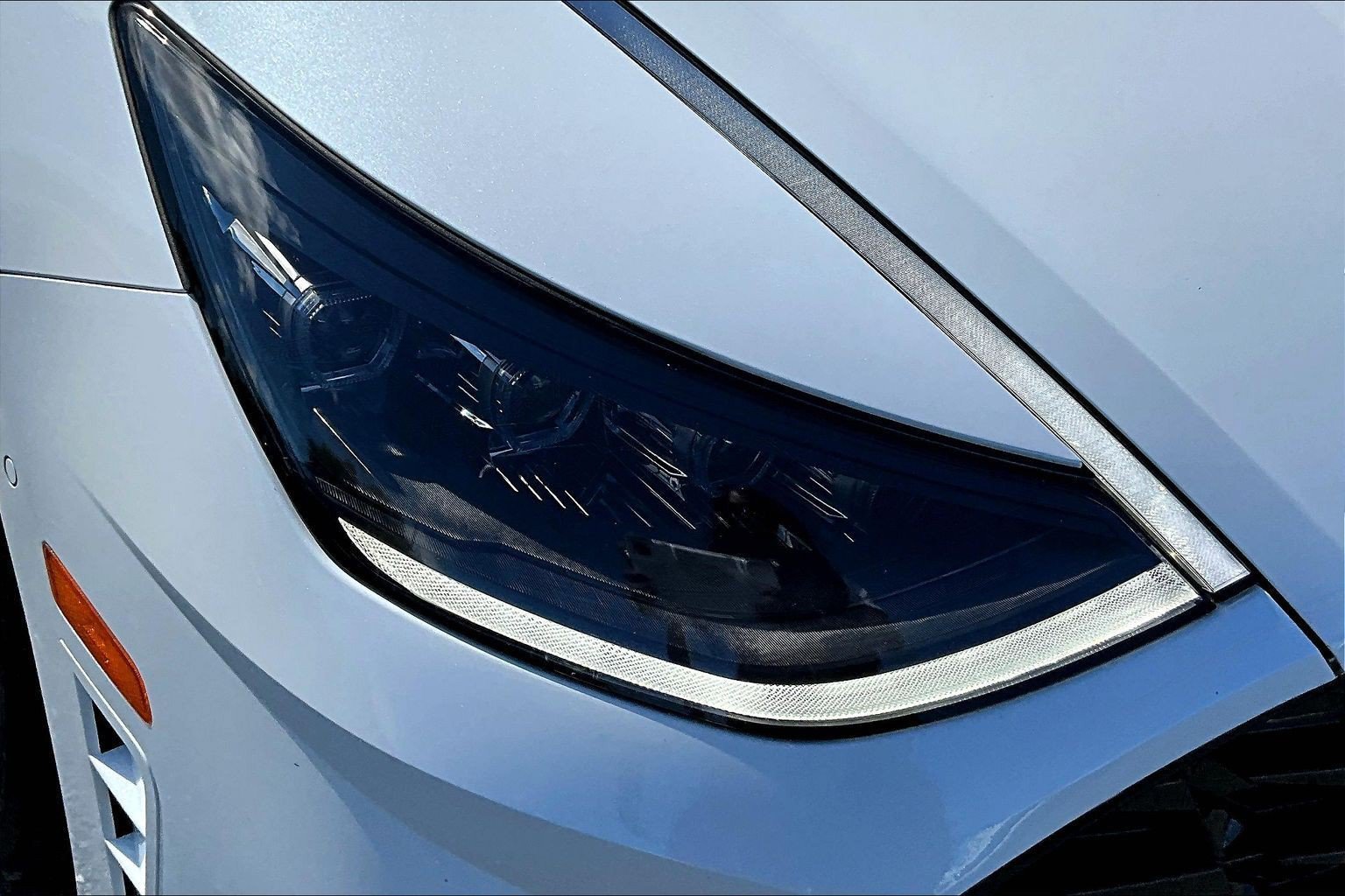 Used 2022 Gray Hyundai Limited image 26