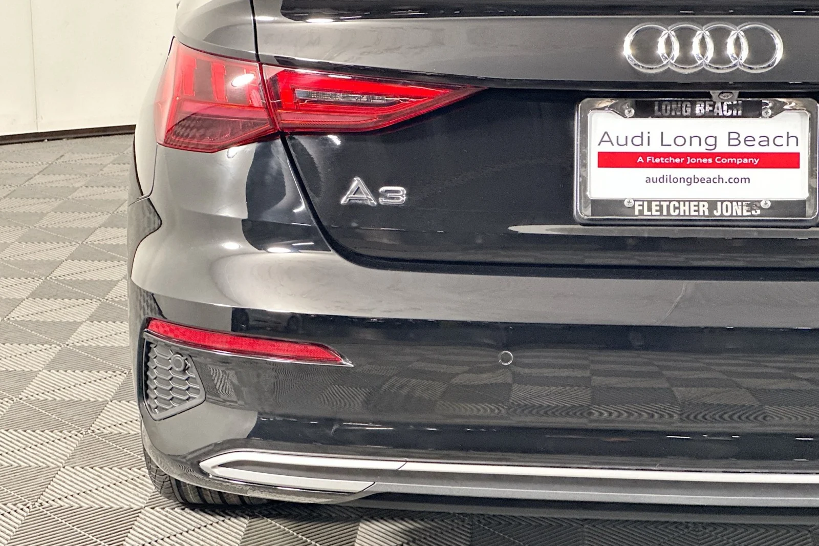 Used 2023 Brilliant Black Audi Premium image 17