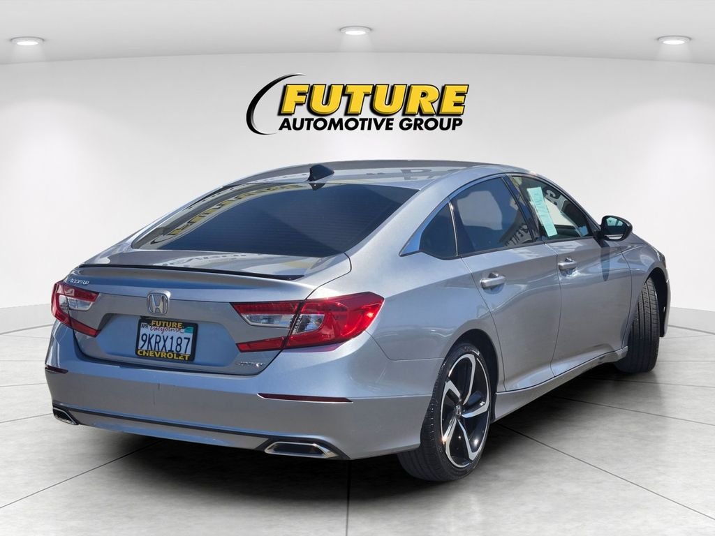 Used 2022  Honda Sport image 4