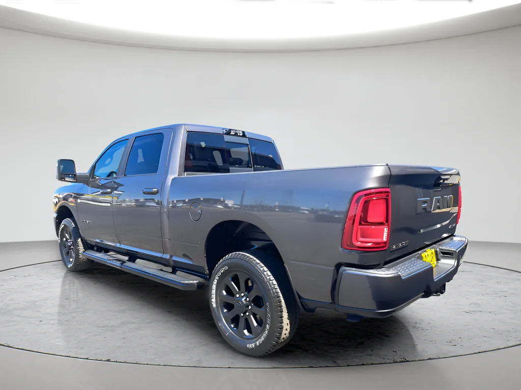 New 2026 Granite Crystal Metallic Clear-Coat Exterior Paint RAM Laramie image 5