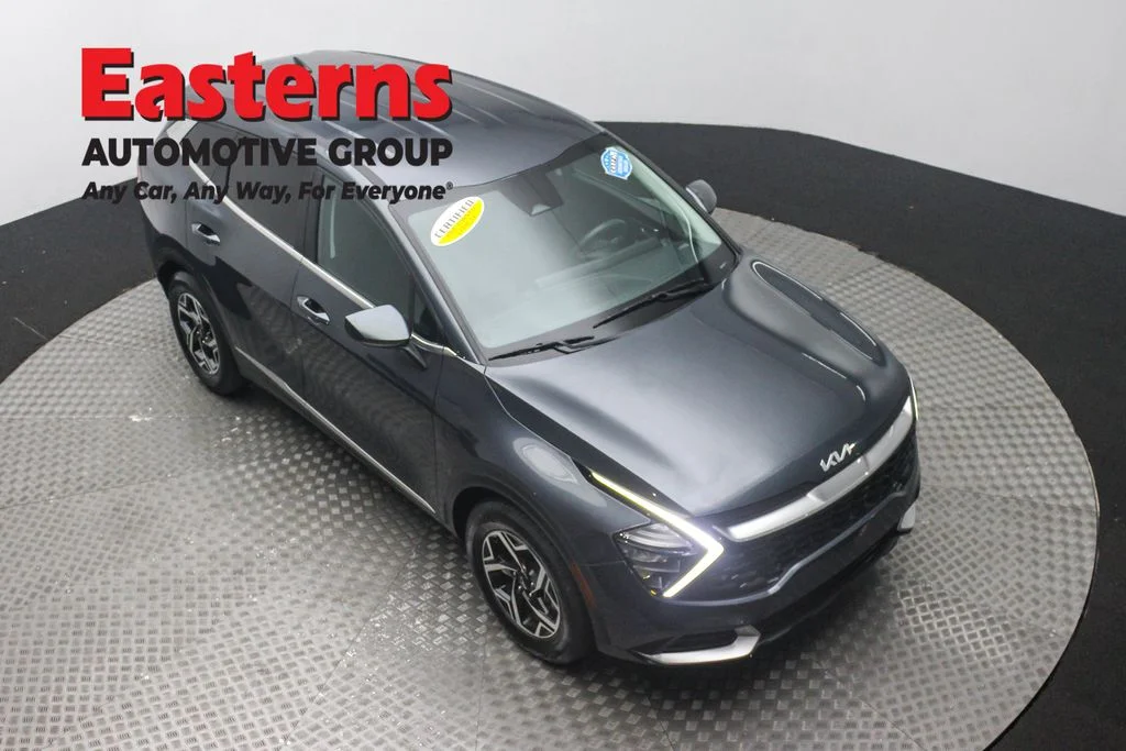 Used 2023 Gray Kia LX image 3