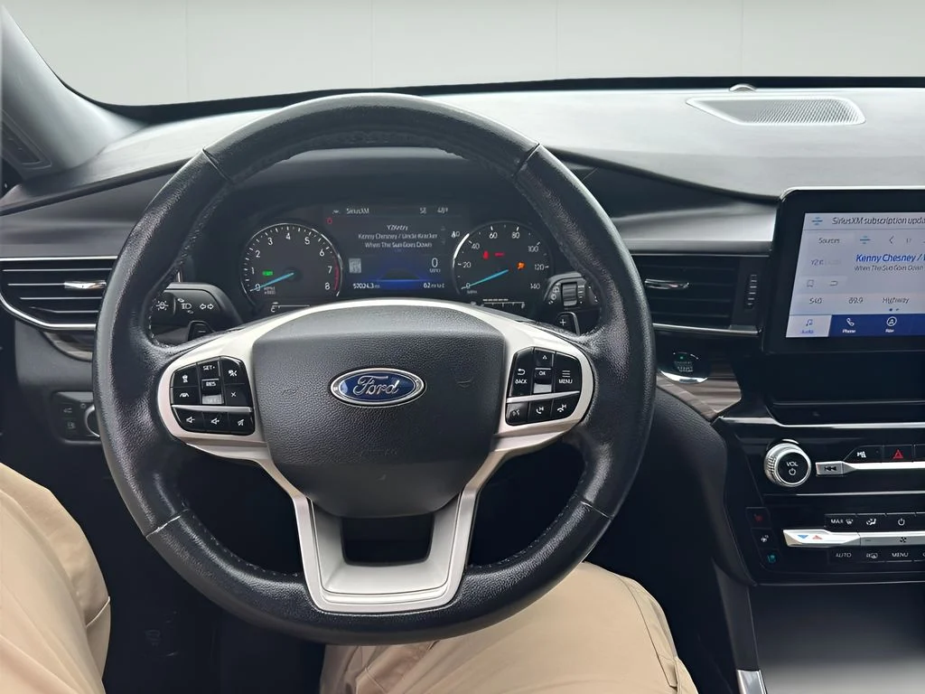 Used 2021 Black Ford Limited Hybrid image 27