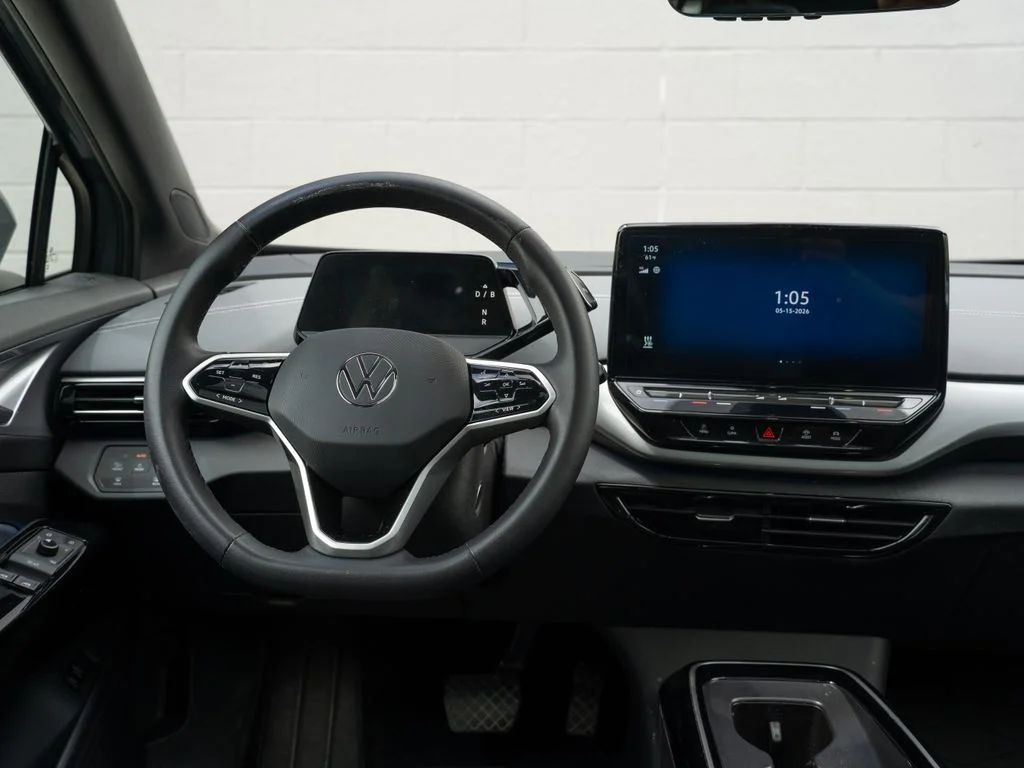 Used 2023  Volkswagen  image 22