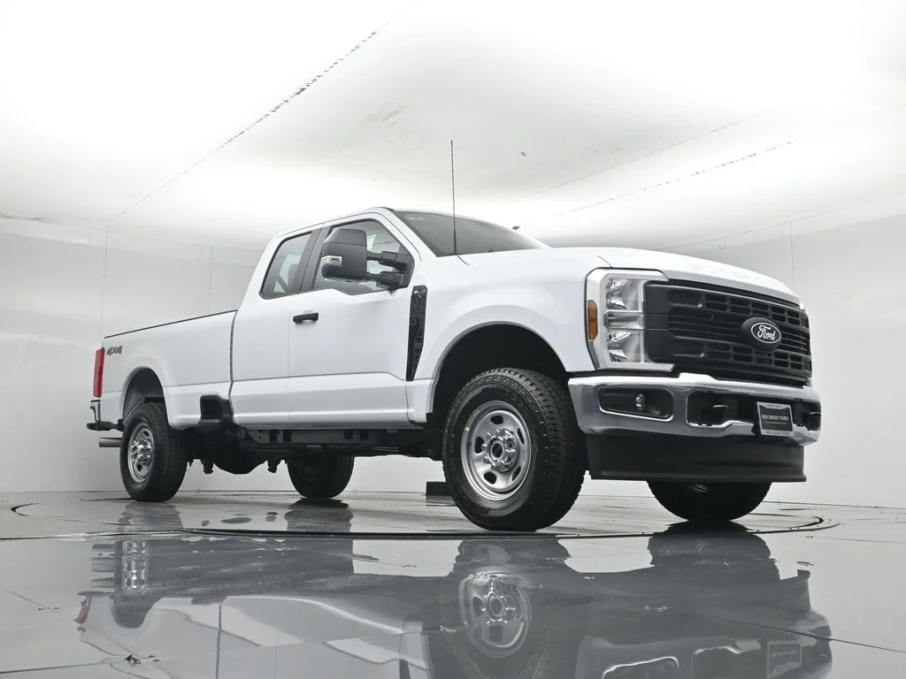 New 2027 White Ford XL image 44