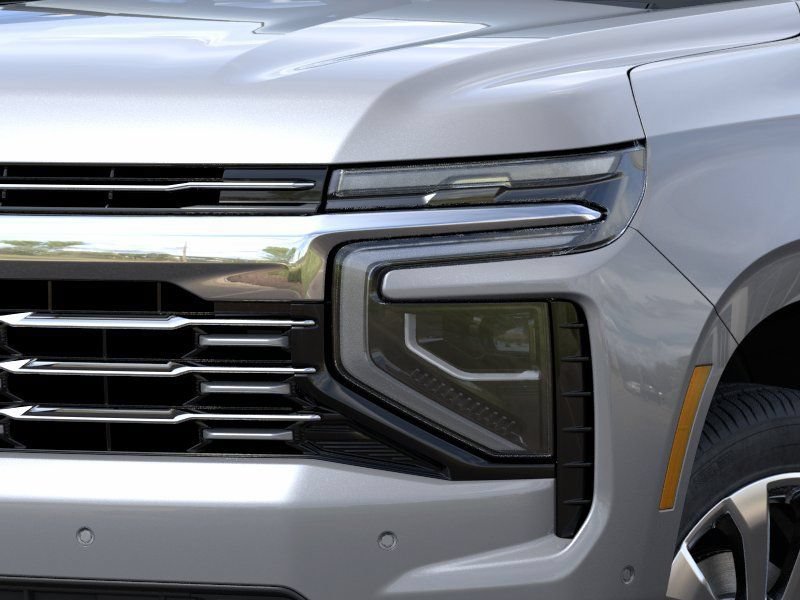 2025 Chevrolet Suburban Premier - Photo 10