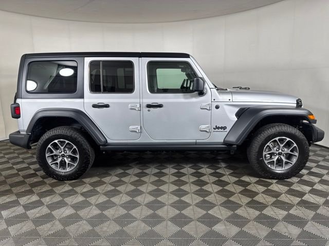 Used 2024 Silver Jeep Sport S image 2