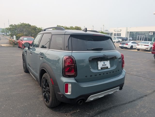 Used 2022 Sage Green Metallic MINI Classic image 2