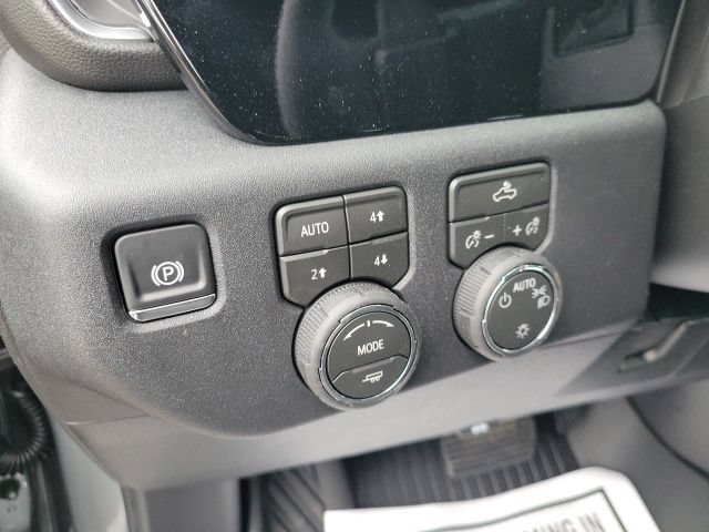 New 2026 Sterling Gray Metallic Chevrolet LT image 7