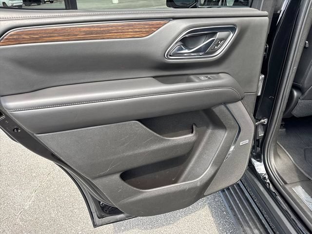 Used 2021 BLACK Chevrolet High Country image 19
